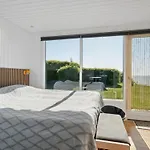 Annesette - 300m From The Sea By Interhome *